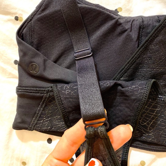 Lululemon Yoga Bra - Picture 7 of 9